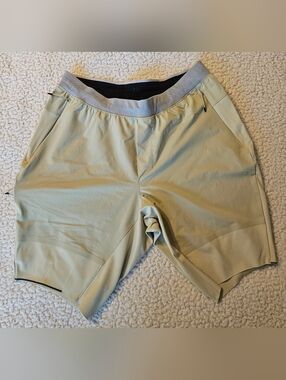 Men's Large Lululemon Linerless Running Shorts